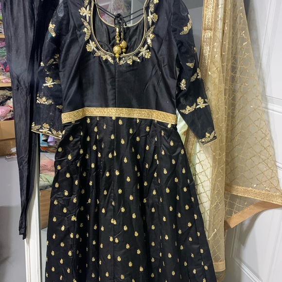 Anarkali suit in size 38 In stock ✅
———————————- - Picture 12 of 14